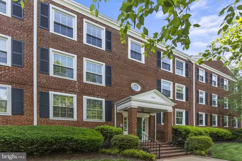 3031 S Columbus St #A2, Arlington, VA 22206