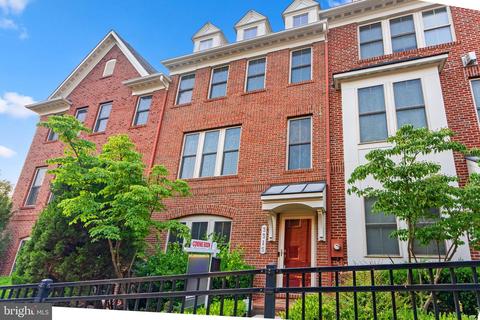 3315 Kemper Rd, Arlington, VA 22206