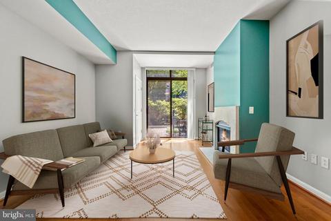 1021 N Garfield St #B28, Arlington, VA 22201