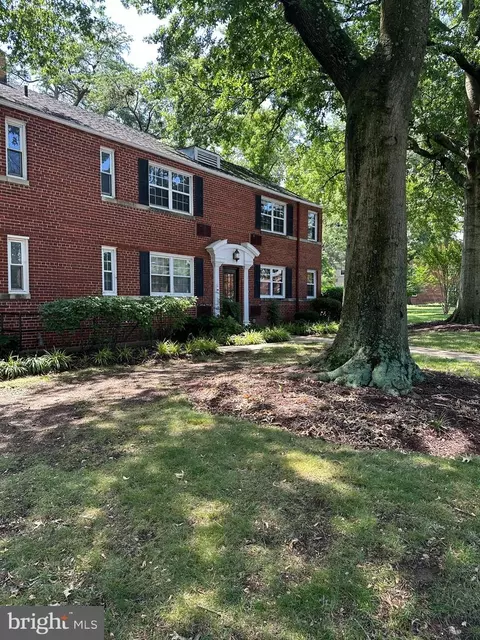4306 N Pershing Dr #3, Arlington, VA 22203