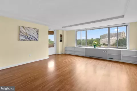 1111 Arlington Blvd #806, Arlington, VA 22209