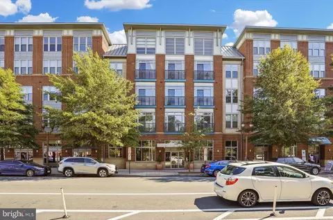 1800 Wilson Blvd #220, Arlington, VA 22201