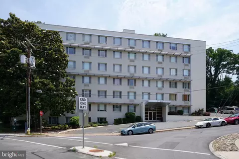 1730 Arlington Blvd #503, Arlington, VA 22209