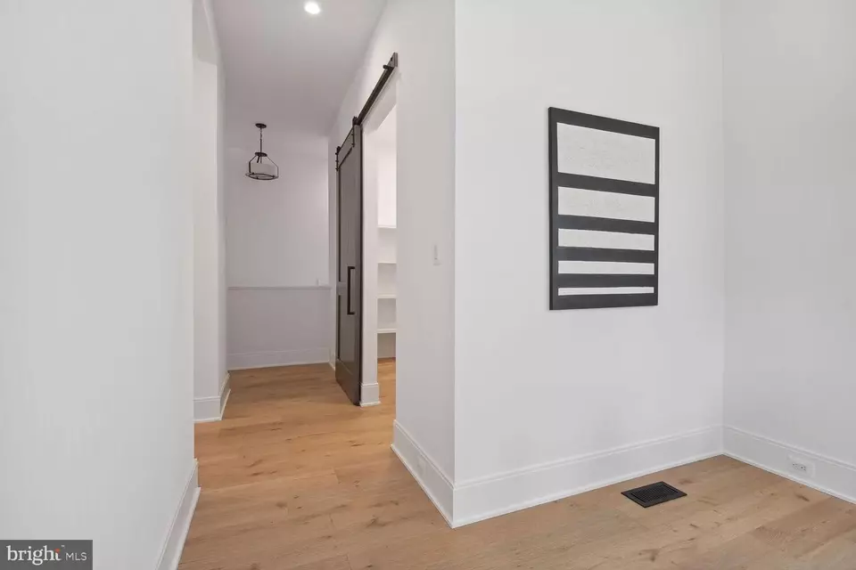  4101 N Richmond St, Arlington, VA 22207 photo 25
