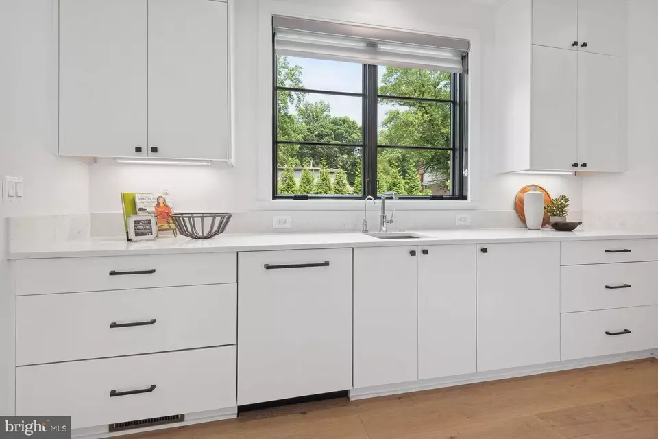  4101 N Richmond St, Arlington, VA 22207 photo 14