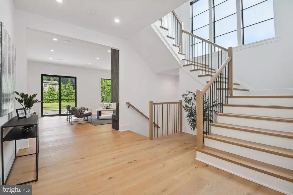  4101 N Richmond St, Arlington, VA 22207 photo 32