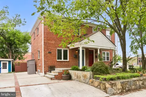 708 Orme St S, Arlington, VA 22204 photo 1