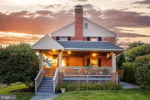 6245 27th St N, Arlington, VA 22207