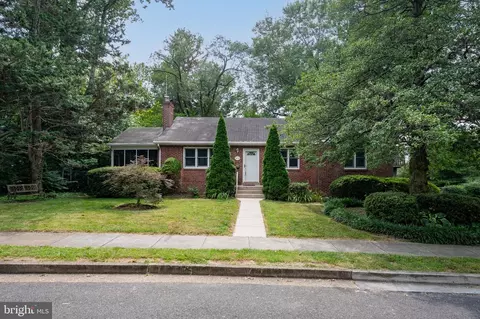 3100 N Toronto St, Arlington, VA 22213