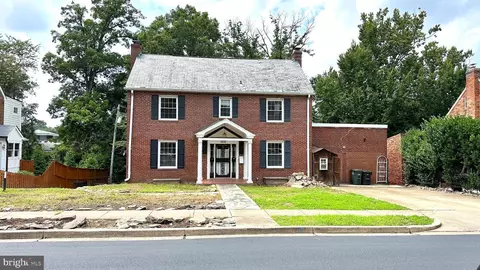 1838 N Herndon St, Arlington, VA 22201