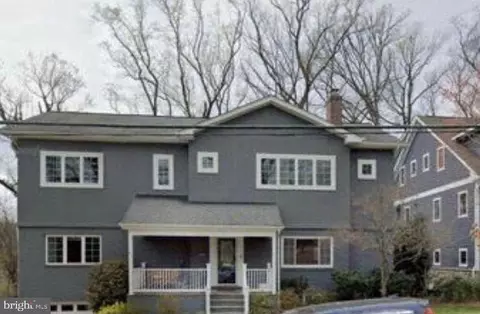 3536 N Dickerson St #N1, Arlington, VA 22207