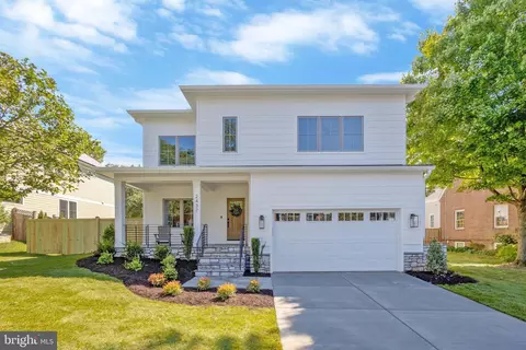 2437 N Quantico St, Arlington, VA 22207