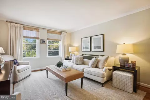 4801 31st St S #A1, Arlington, VA 22206