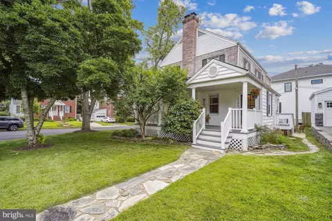 6200 26th Rd N, Arlington, VA 22207