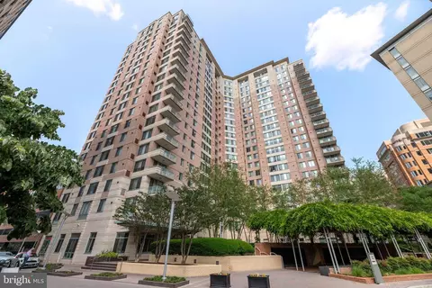 851 N Glebe Rd #405, Arlington, VA 22203