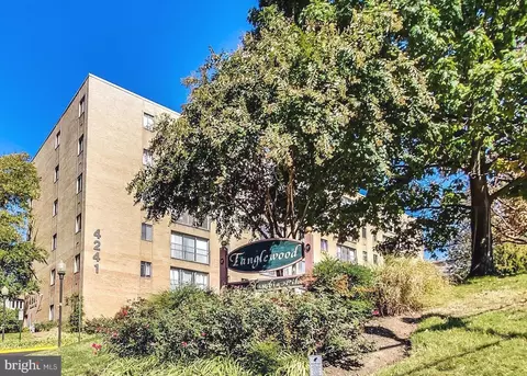 4241 Columbia Pike #206, Arlington, VA 22204