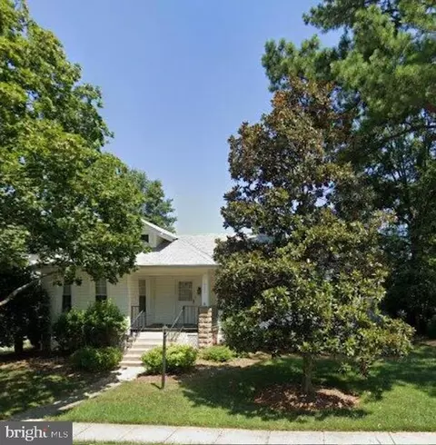 809 22nd St S, Arlington, VA 22202