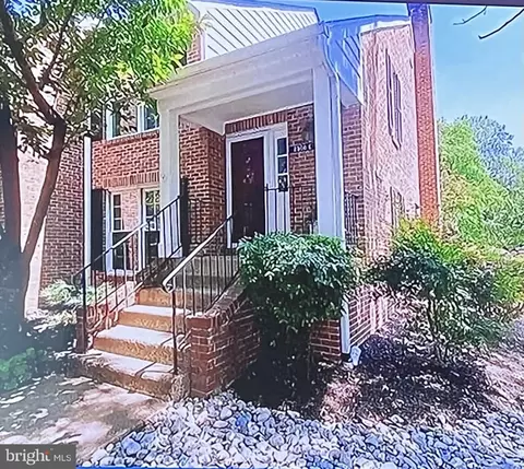 2500 S Arlington Mill Dr #5, Arlington, VA 22206