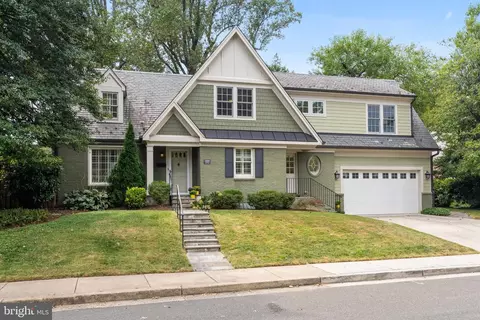 2600 N Florida St, Arlington, VA 22207