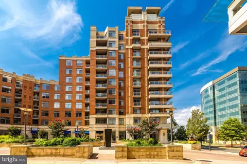 3600 Glebe Rd S #628W, Arlington, VA 22202