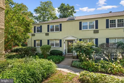 4314 N Pershing Dr #43142, Arlington, VA 22203