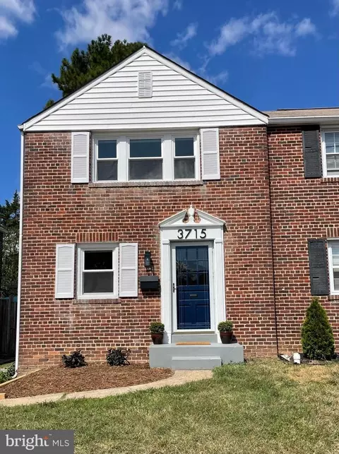 3715 3rd St S, Arlington, VA 22204