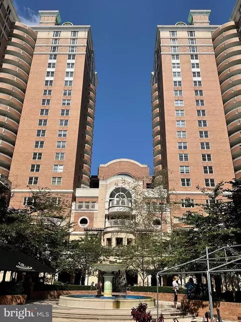 900 N Taylor St #1812, Arlington, VA 22203