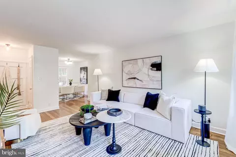 4704 30th St S #A2, Arlington, VA 22206