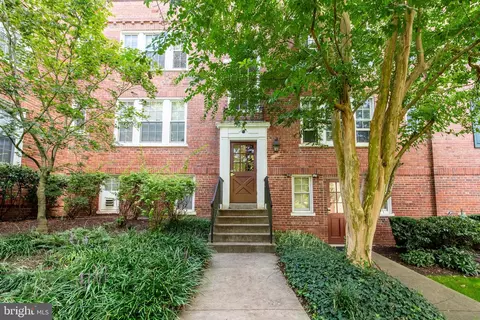 1758 N Rhodes St #6-339, Arlington, VA 22201