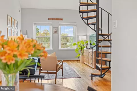 4605 31st Rd S #C2, Arlington, VA 22206