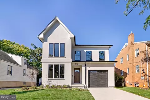 812 N Edgewood St, Arlington, VA 22201