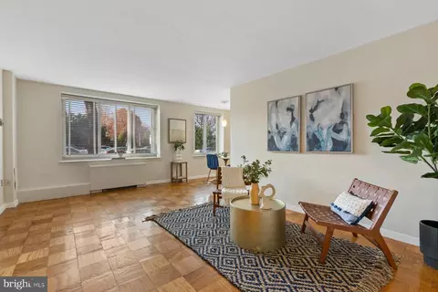 3000 Spout Run Pkwy #A109, Arlington, VA 22201