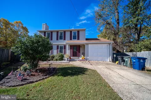 612 S Barton St, Arlington, VA 22204