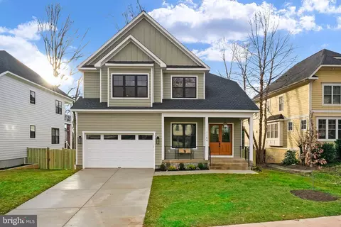 1154 N Ivanhoe, Arlington, VA 22205