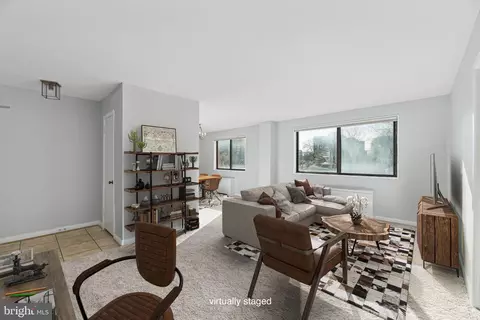 3515 Washington Blvd #217, Arlington, VA 22201