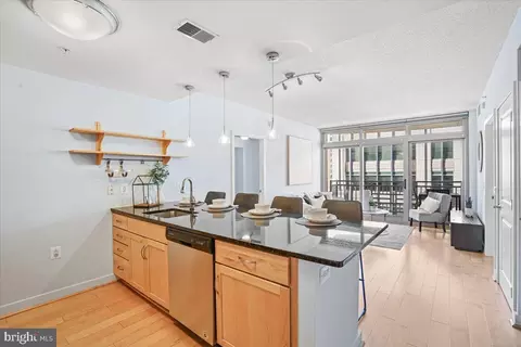 888 N Quincy St #1509, Arlington, VA 22203