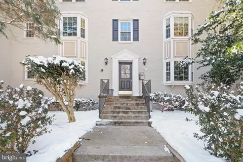 804 S Arlington Mill Dr #11301, Arlington, VA 22204