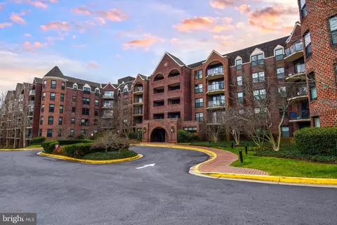 2100 Langston Blvd #503, Arlington, VA 22201