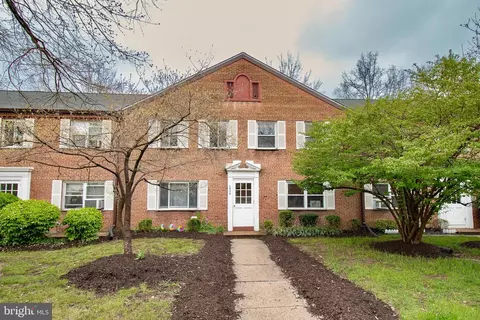2906 A 16th Rd S #2906A, Arlington, VA 22204
