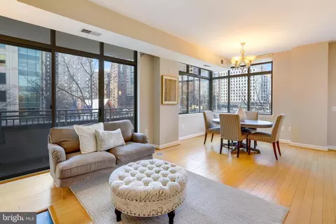 1000 Randolph St N #303, Arlington, VA 22201