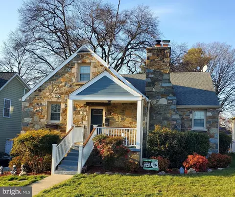 3811 14th St S, Arlington, VA 22204