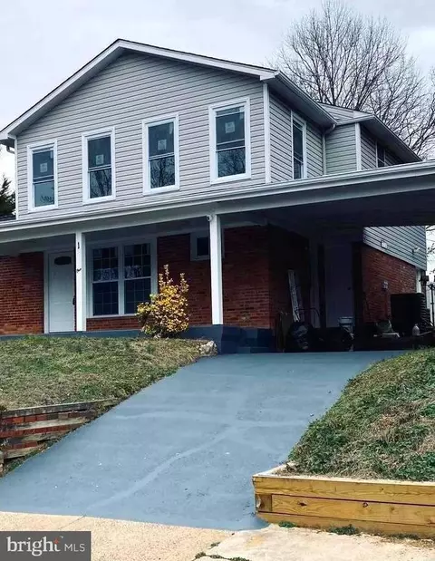 1 N Madison St, Arlington, VA 22203