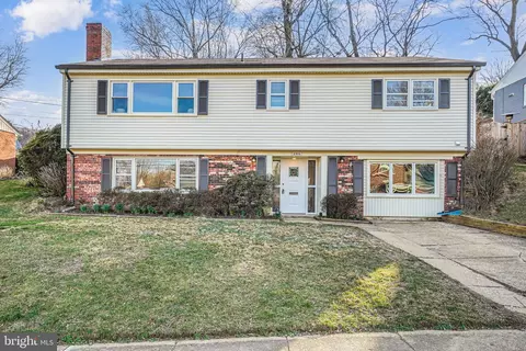 5916 5th Rd N, Arlington, VA 22203