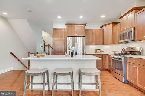 Kitchen - 4346 4th St N, Arlington, VA 22203 photo 4 of 5