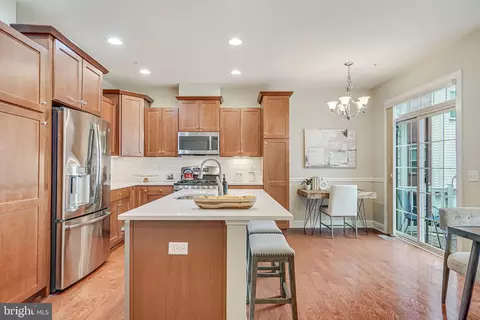 Kitchen - 4346 4th St N, Arlington, VA 22203 photo 1 of 5
