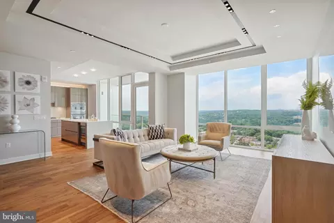 1781 N Pierce St #2302, Arlington, VA 22209