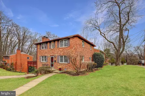 5328 5th St S, Arlington, VA 22204