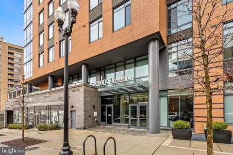 2000 Clarendon Blvd #1006, Arlington, VA 22201