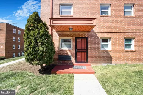 4643 20th Rd N #2, Arlington, VA 22207