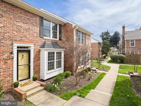 2518 S D S Arlington Mill Dr #4, Arlington, VA 22206